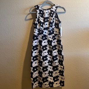New with tags Adriana Papell dress size 4
